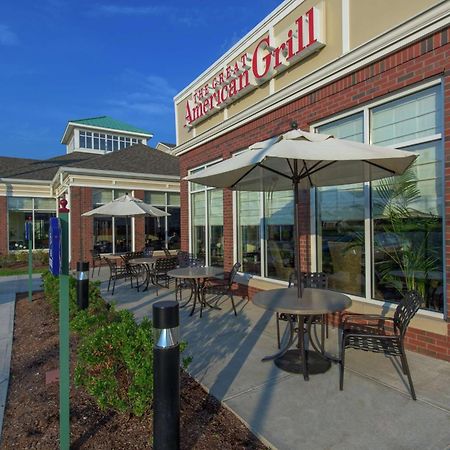 Hilton Garden Inn Devens Common Екстериор снимка