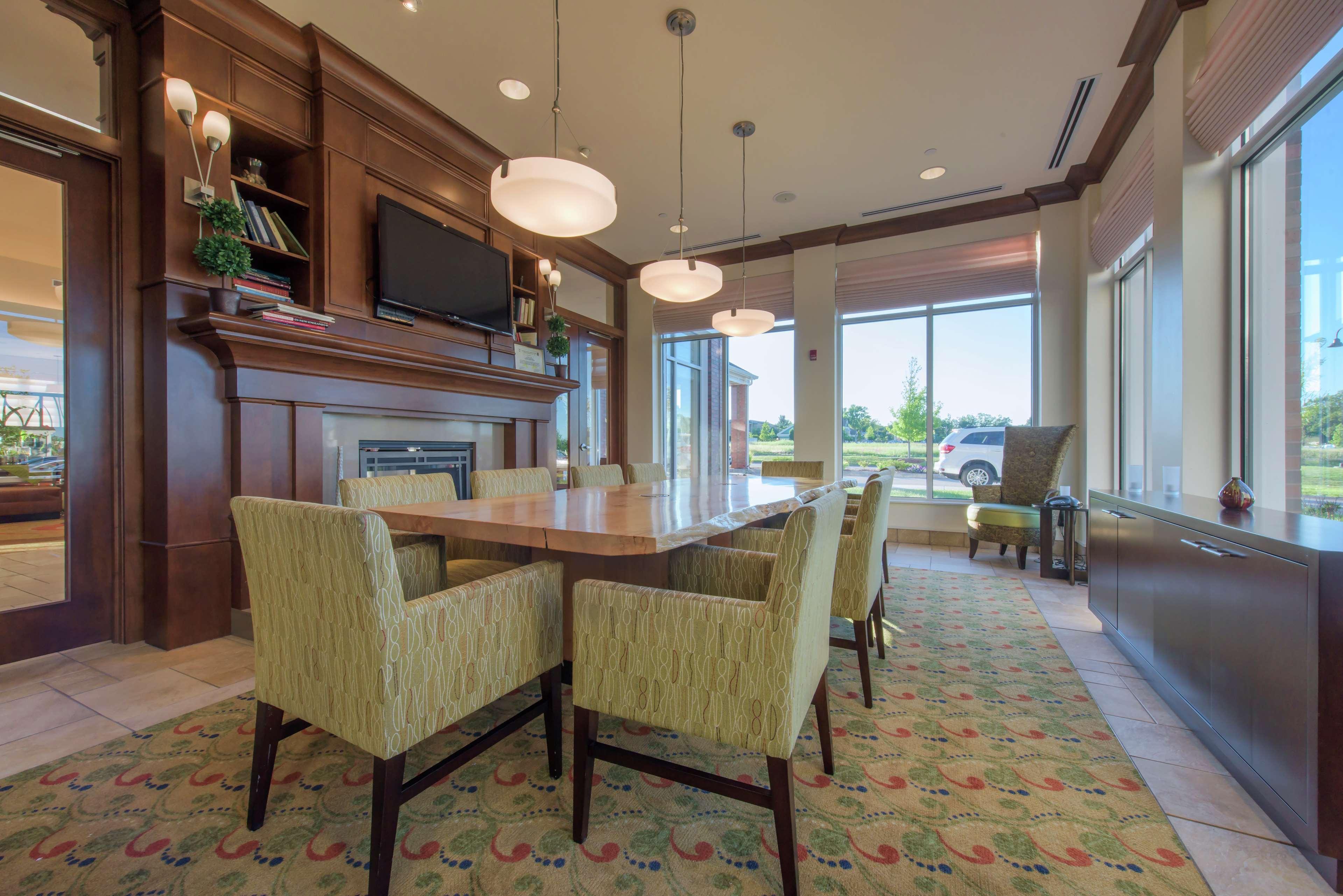 Hilton Garden Inn Devens Common Екстериор снимка