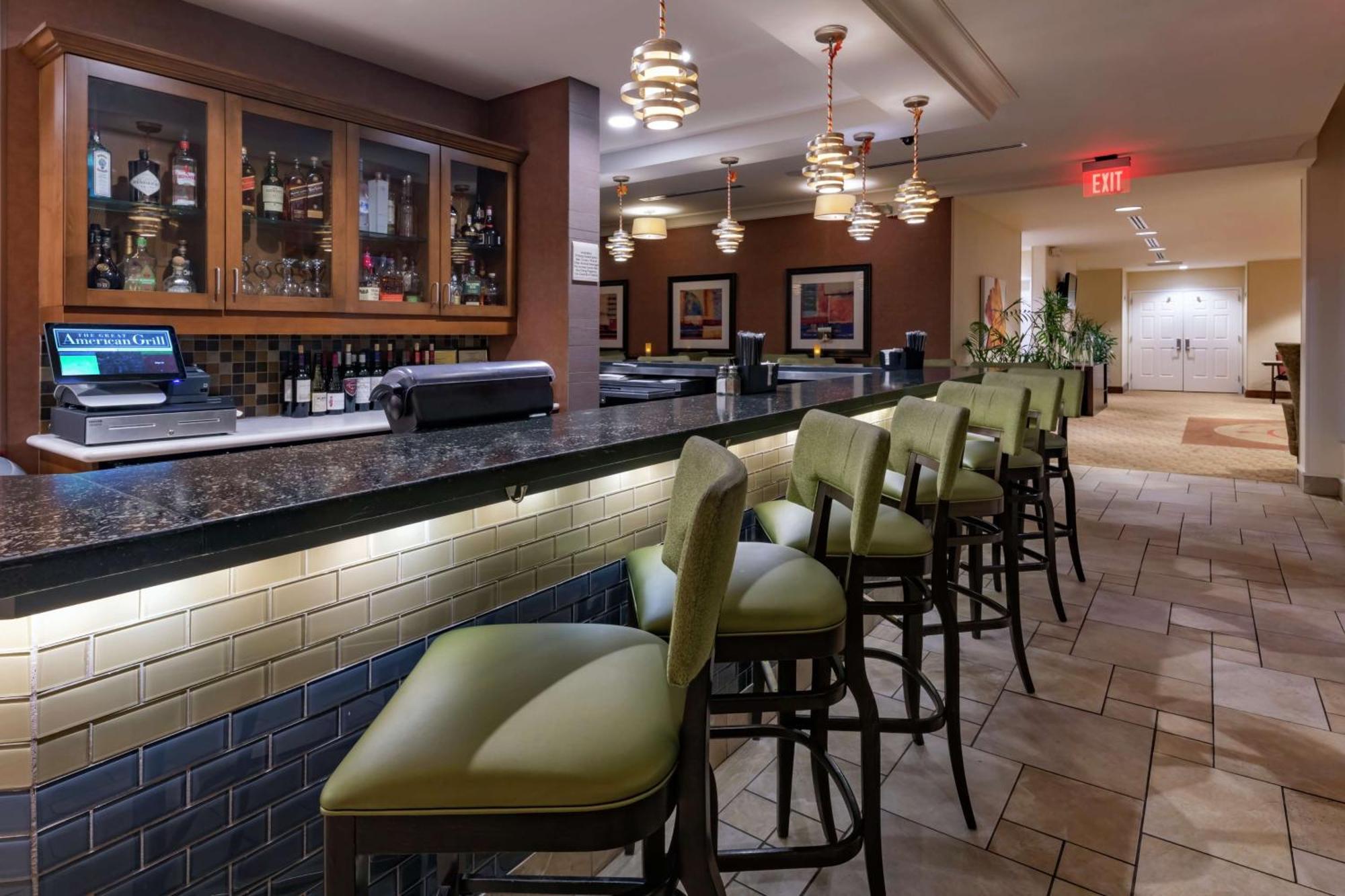 Hilton Garden Inn Devens Common Екстериор снимка