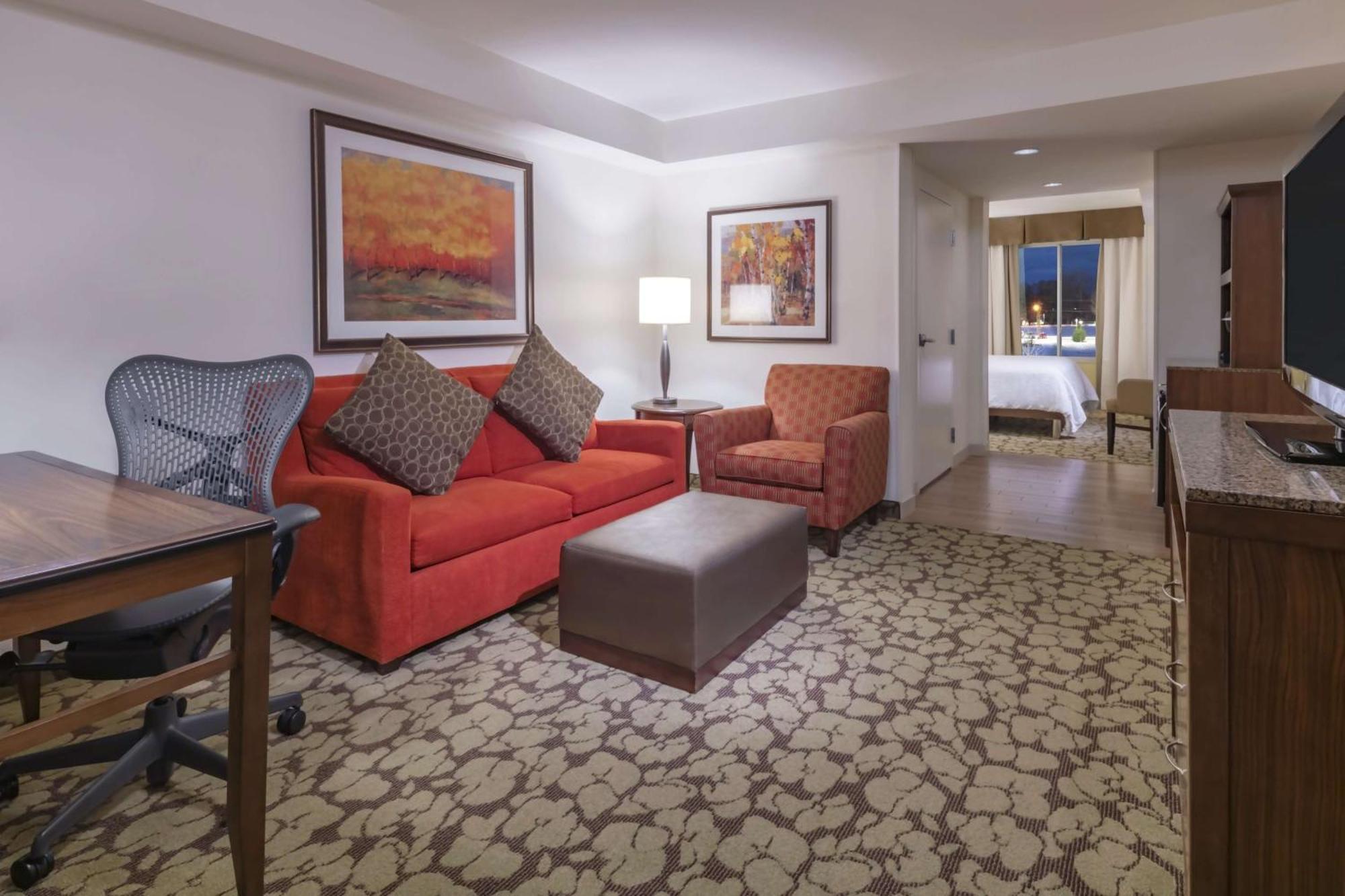 Hilton Garden Inn Devens Common Екстериор снимка