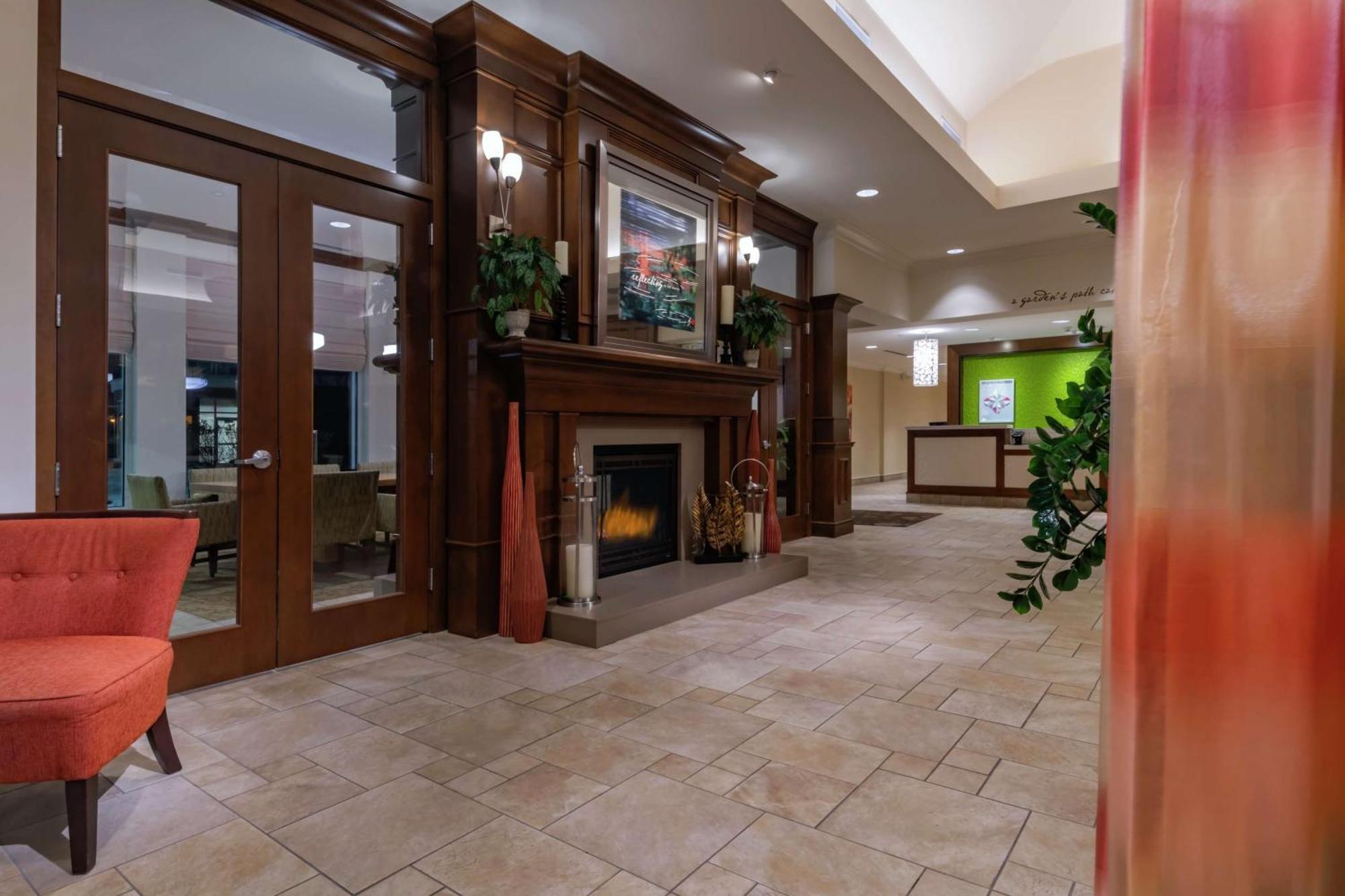Hilton Garden Inn Devens Common Екстериор снимка